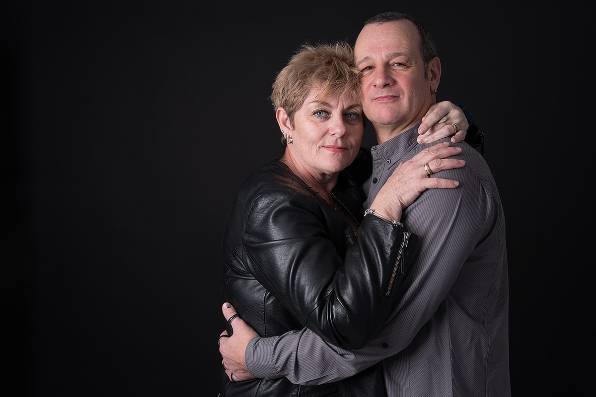 portrait couple studio